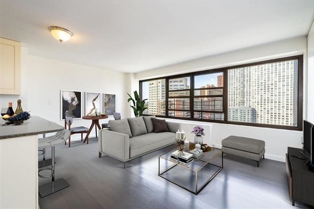 # 250010476 - For Rent in JERSEY CITY - Downtown NJ