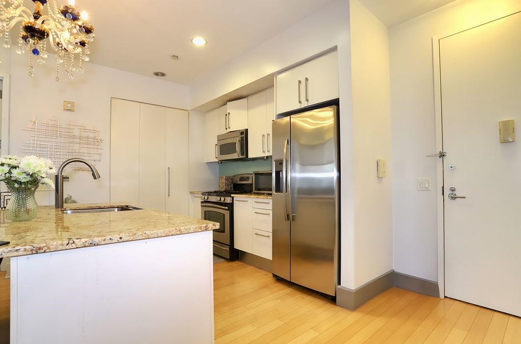 # 250010480 - For Rent in JERSEY CITY - Journal Square NJ