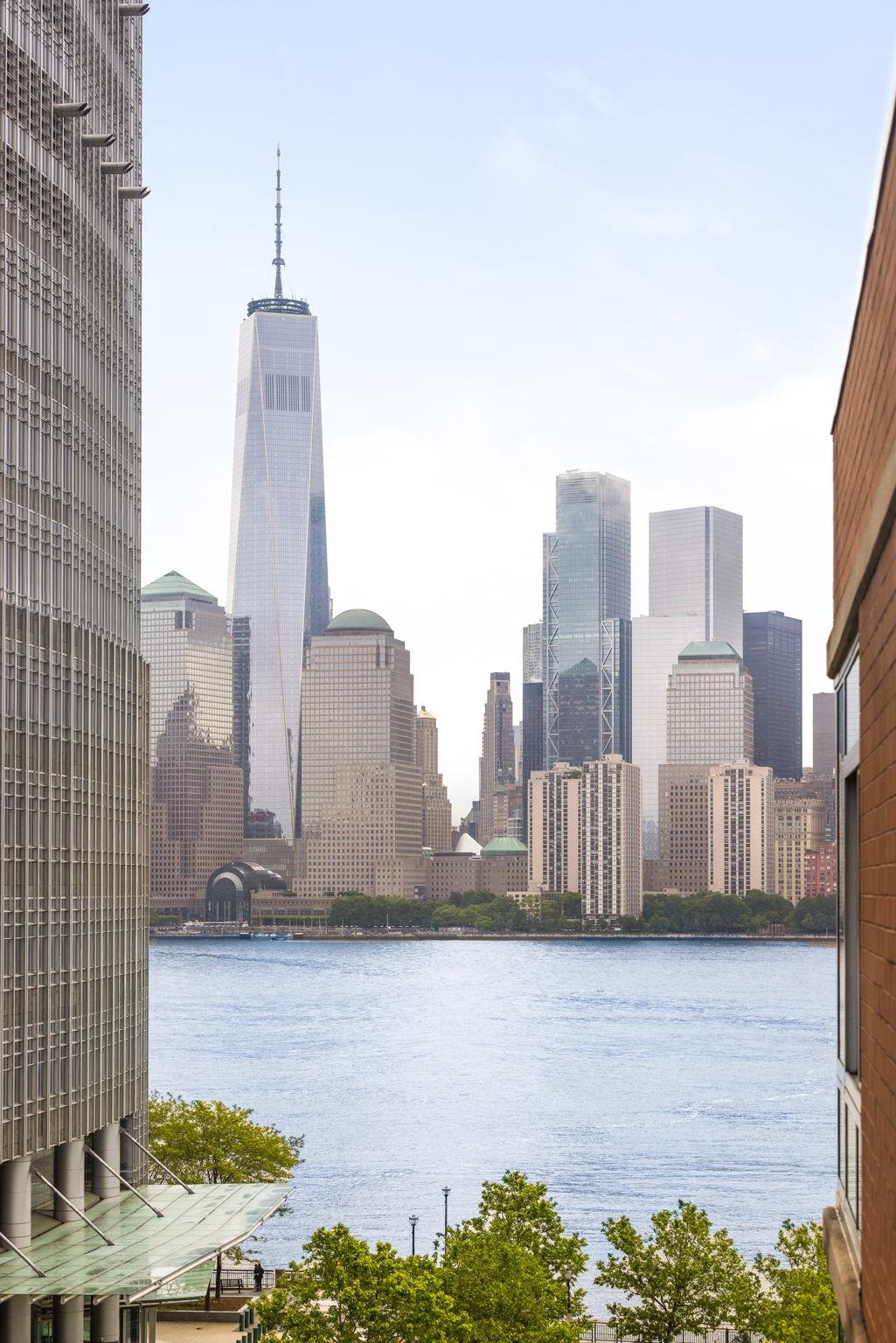 # 250010513 - For Rent in JERSEY CITY - Downtown NJ
