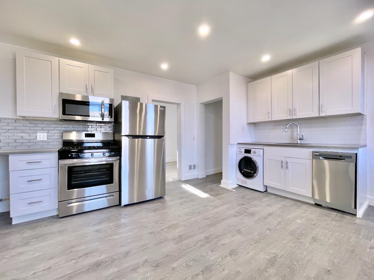 # 250010520 - For Rent in JERSEY CITY - Downtown NJ