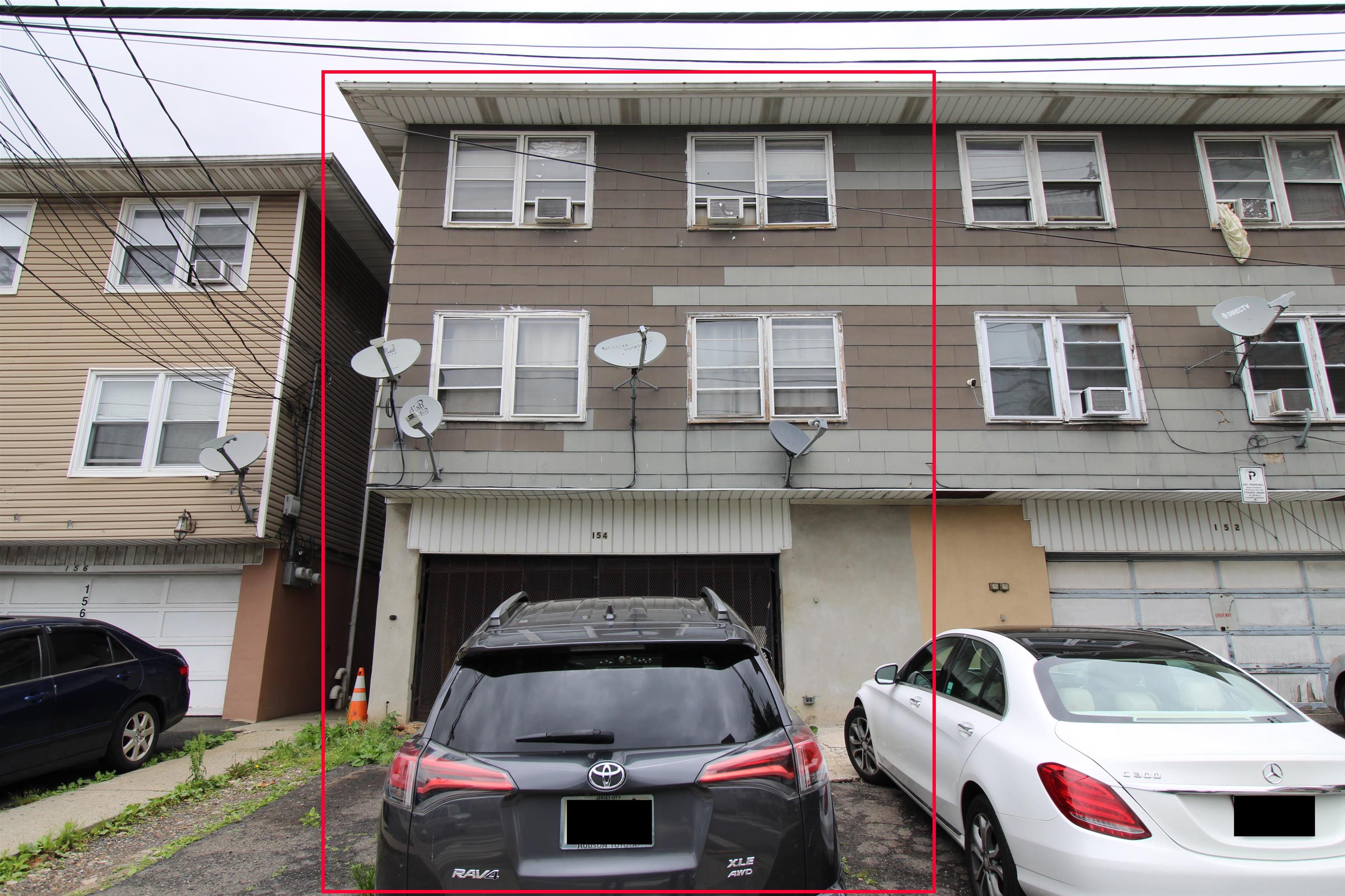 # 250010523 - For Rent in JERSEY CITY - Journal Square NJ