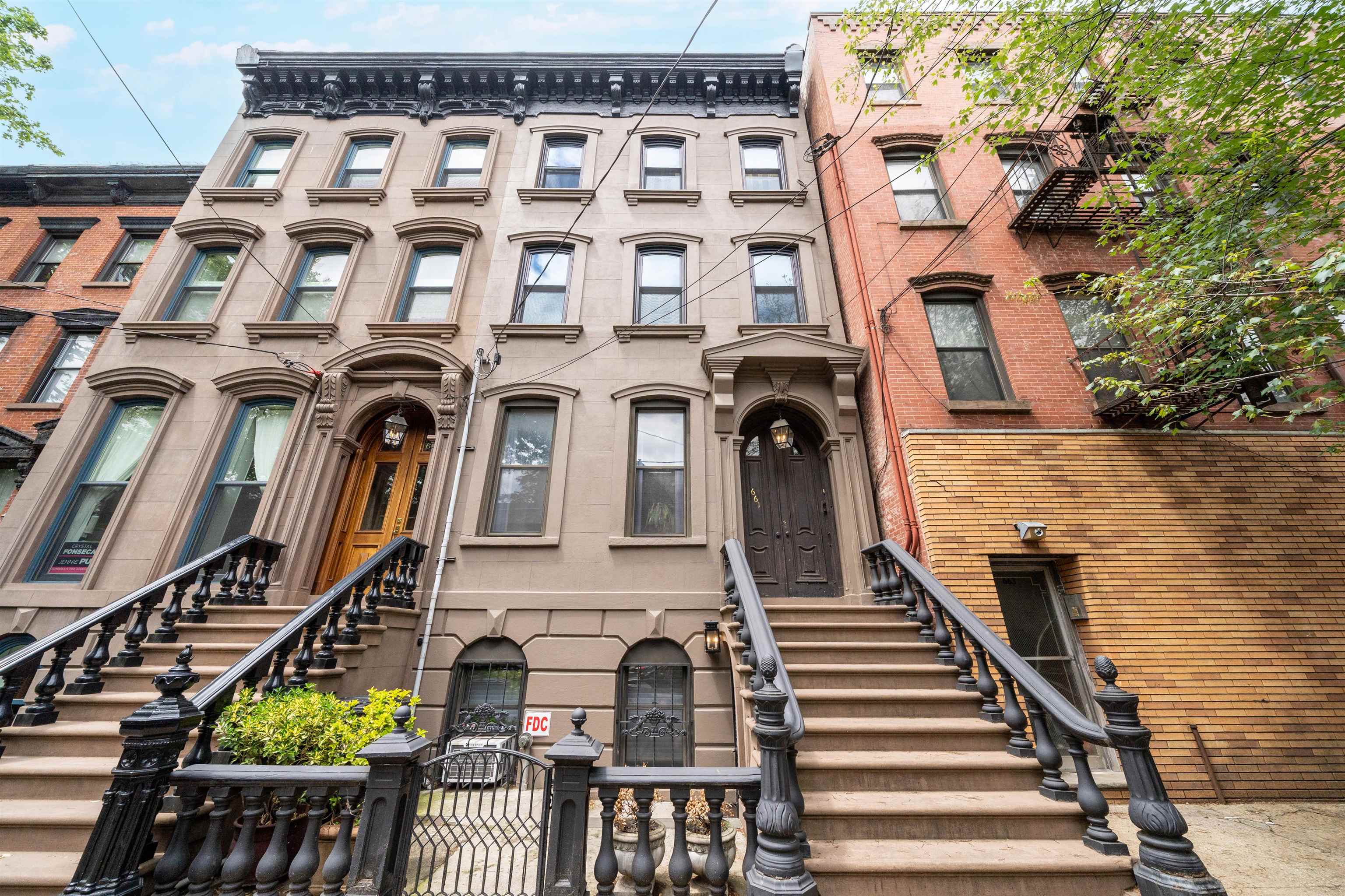 # 250010526 - For Rent in JERSEY CITY - Downtown NJ