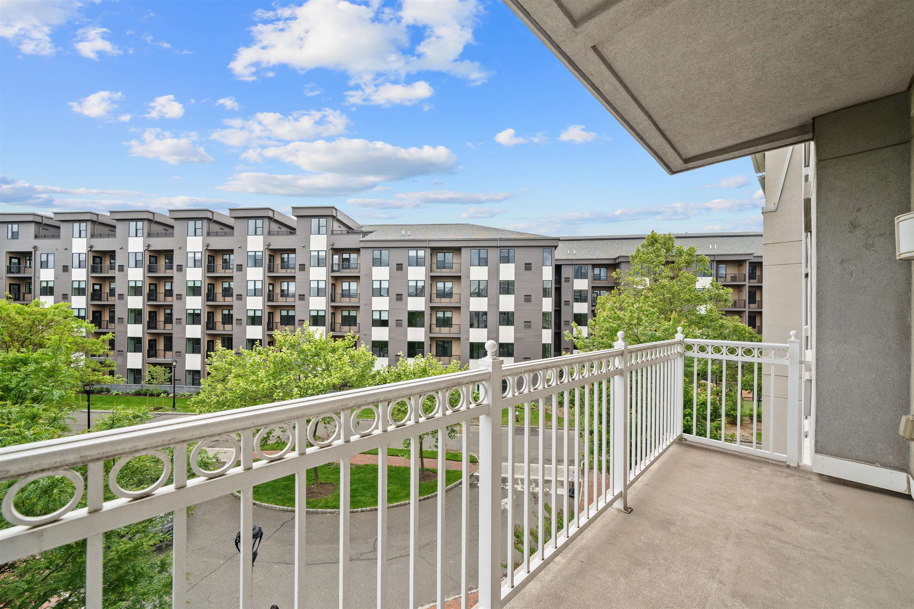 # 250010530 - For Rent in JERSEY CITY - Greenville NJ