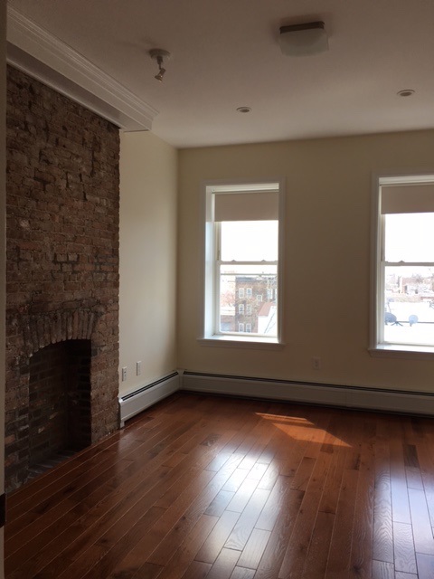 # 250010562 - For Rent in JERSEY CITY - Heights NJ