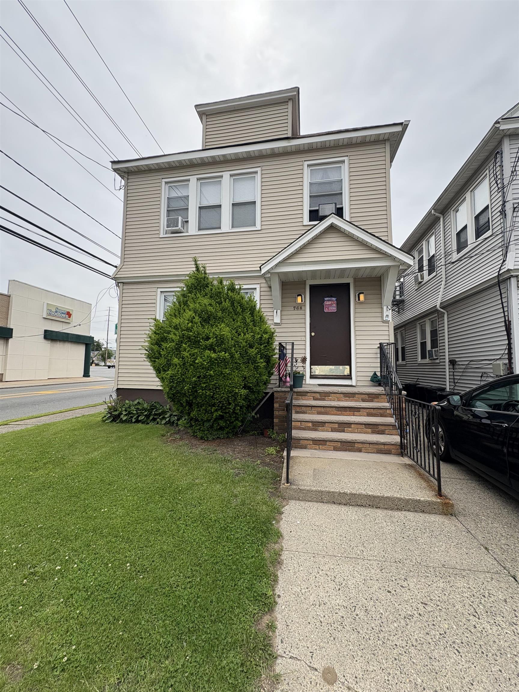 # 250010613 - For Rent in Kearny NJ
