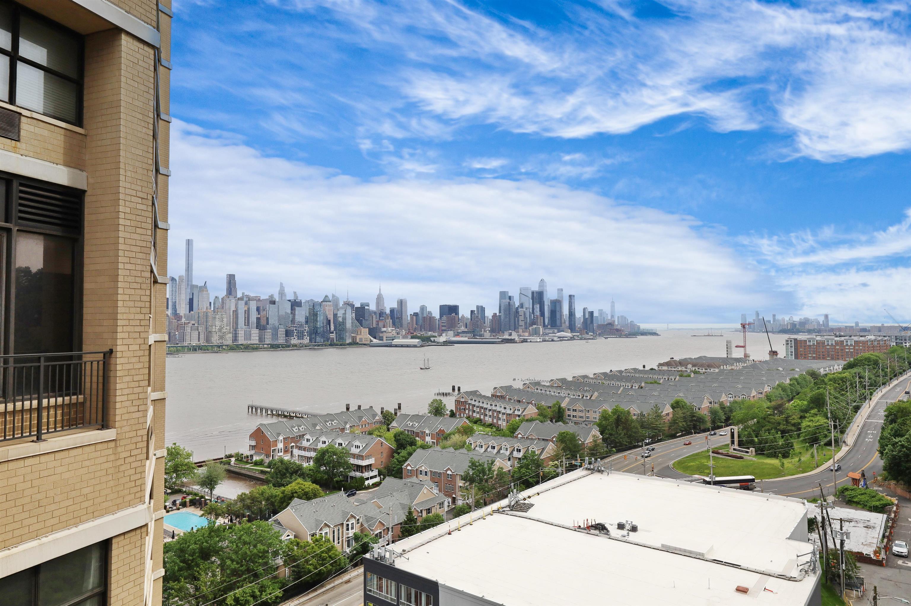 # 250010638 - For Rent in Guttenberg NJ