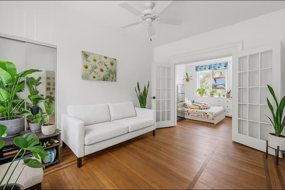 # 250010677 - For Rent in JERSEY CITY - Journal Square NJ