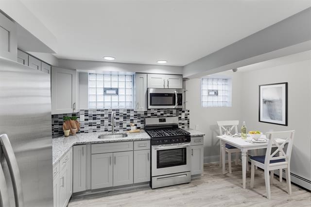 # 250010736 - For Rent in North Bergen NJ
