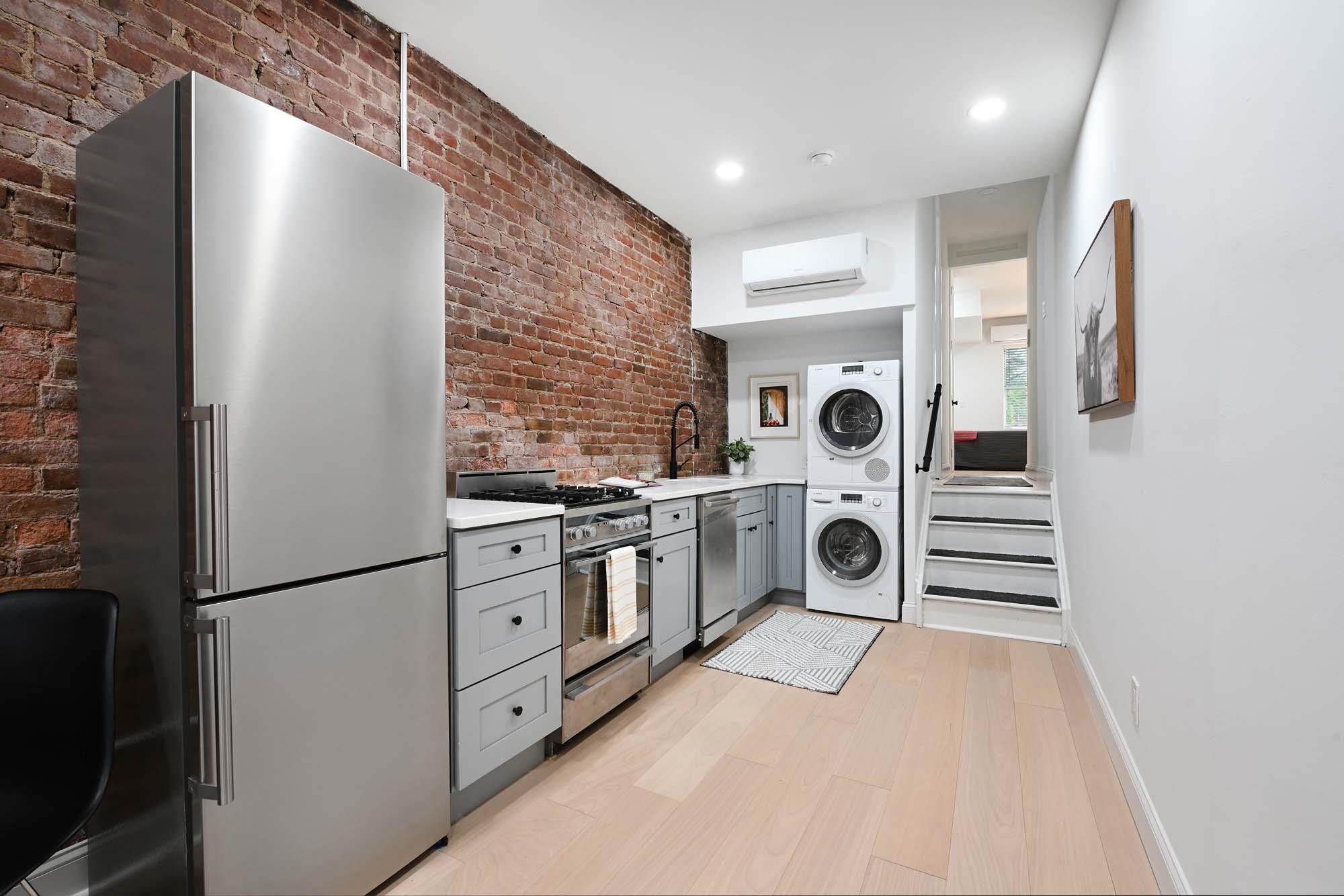 # 250010794 - For Rent in Hoboken NJ