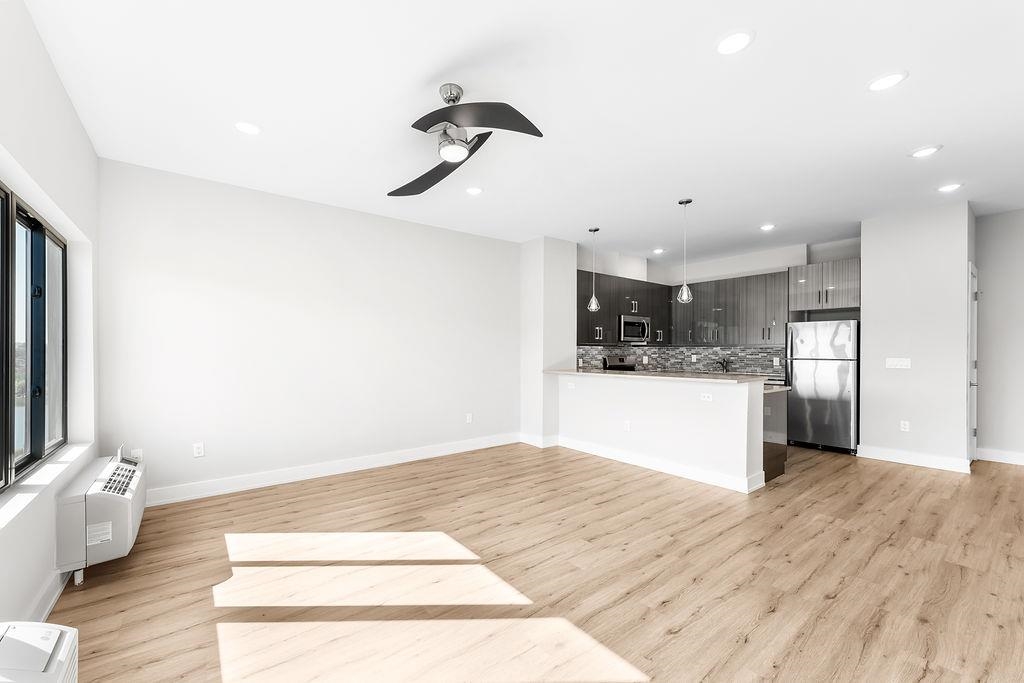 # 250010832 - For Rent in Bayonne NJ