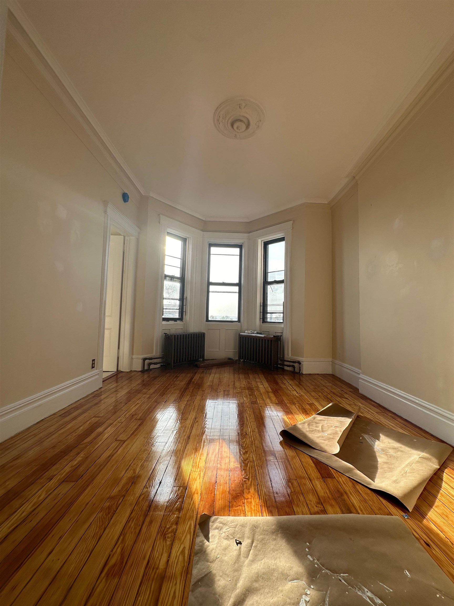 # 250010839 - For Rent in Union City NJ