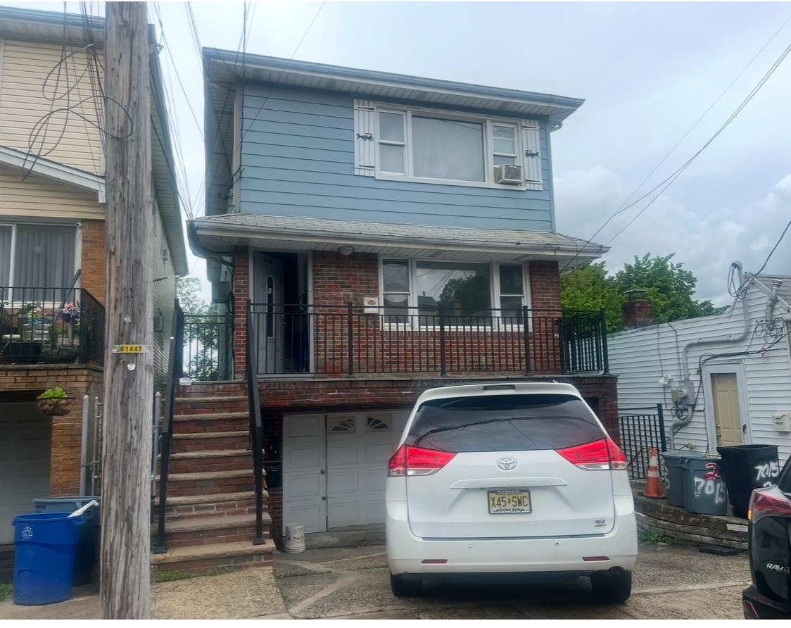 # 250010873 - For Rent in North Bergen NJ