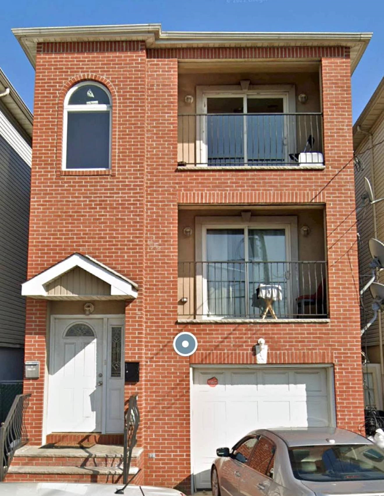 # 250010887 - For Rent in JERSEY CITY - West Bergen NJ
