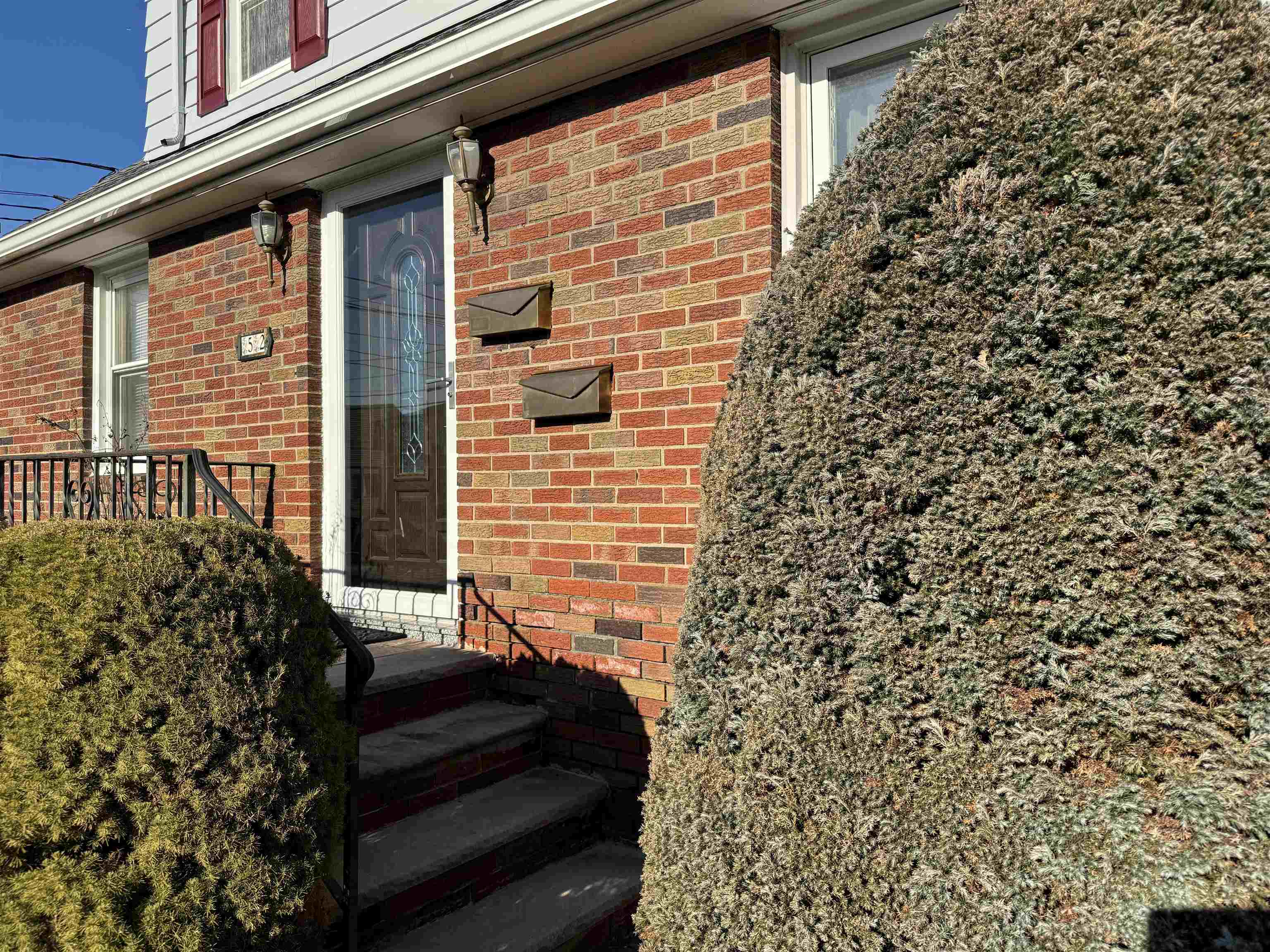 # 250010890 - For Rent in North Arlington NJ