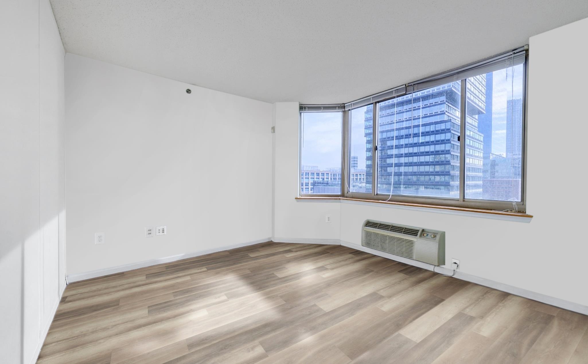 # 250010892 - For Rent in JERSEY CITY - Downtown NJ