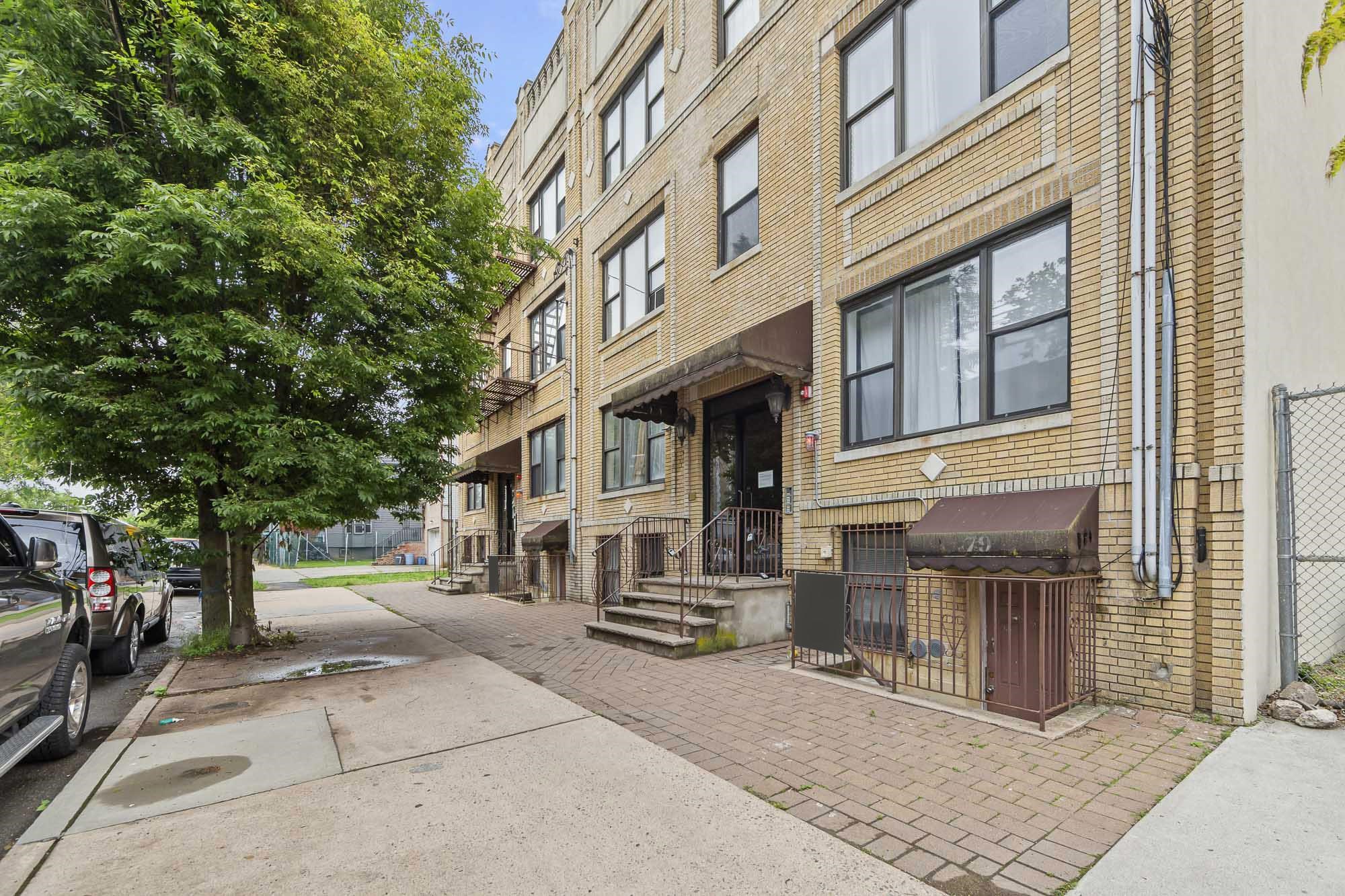 # 250010923 - For Rent in JERSEY CITY - Journal Square NJ