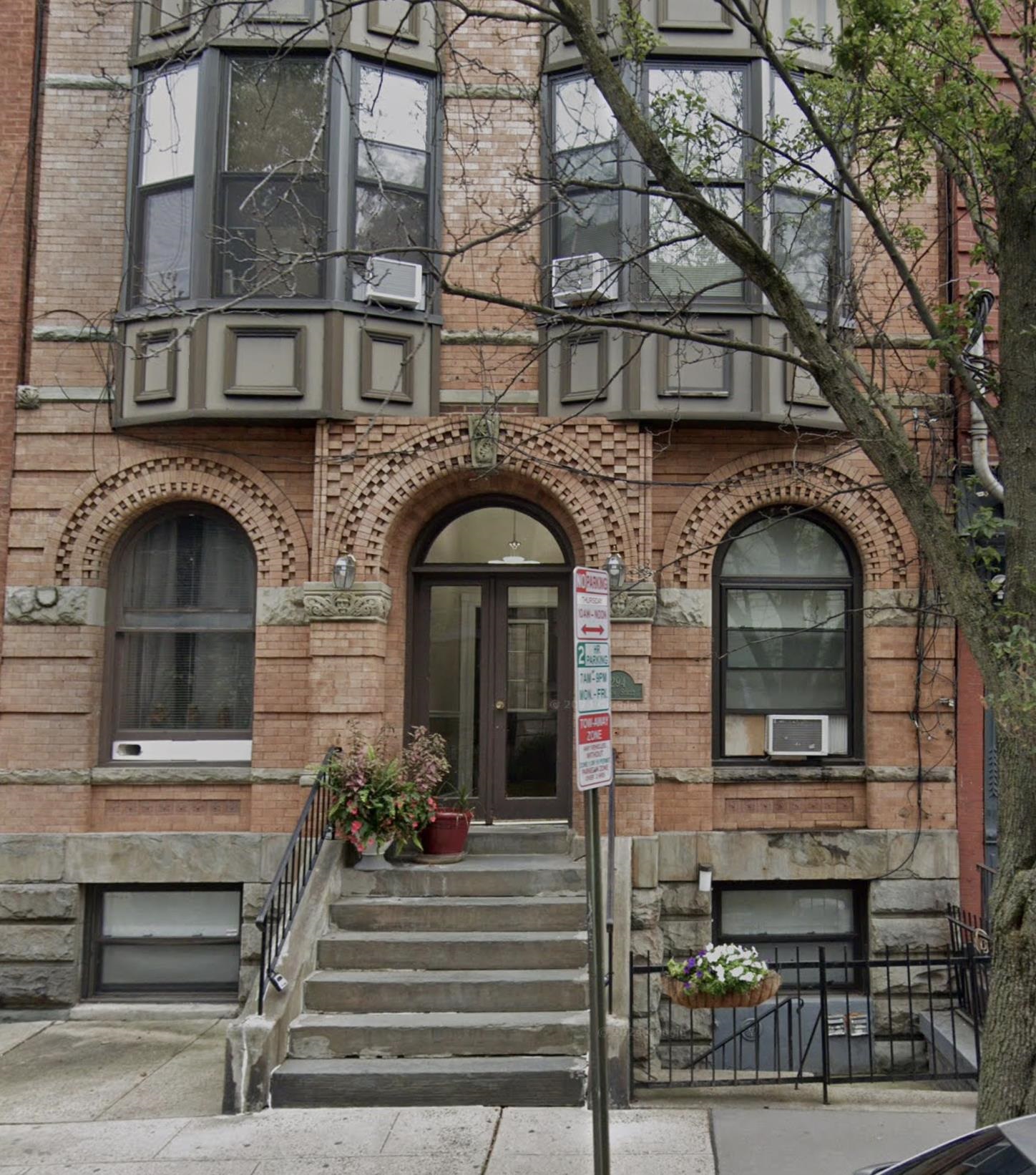 # 250010942 - For Rent in JERSEY CITY - Downtown NJ