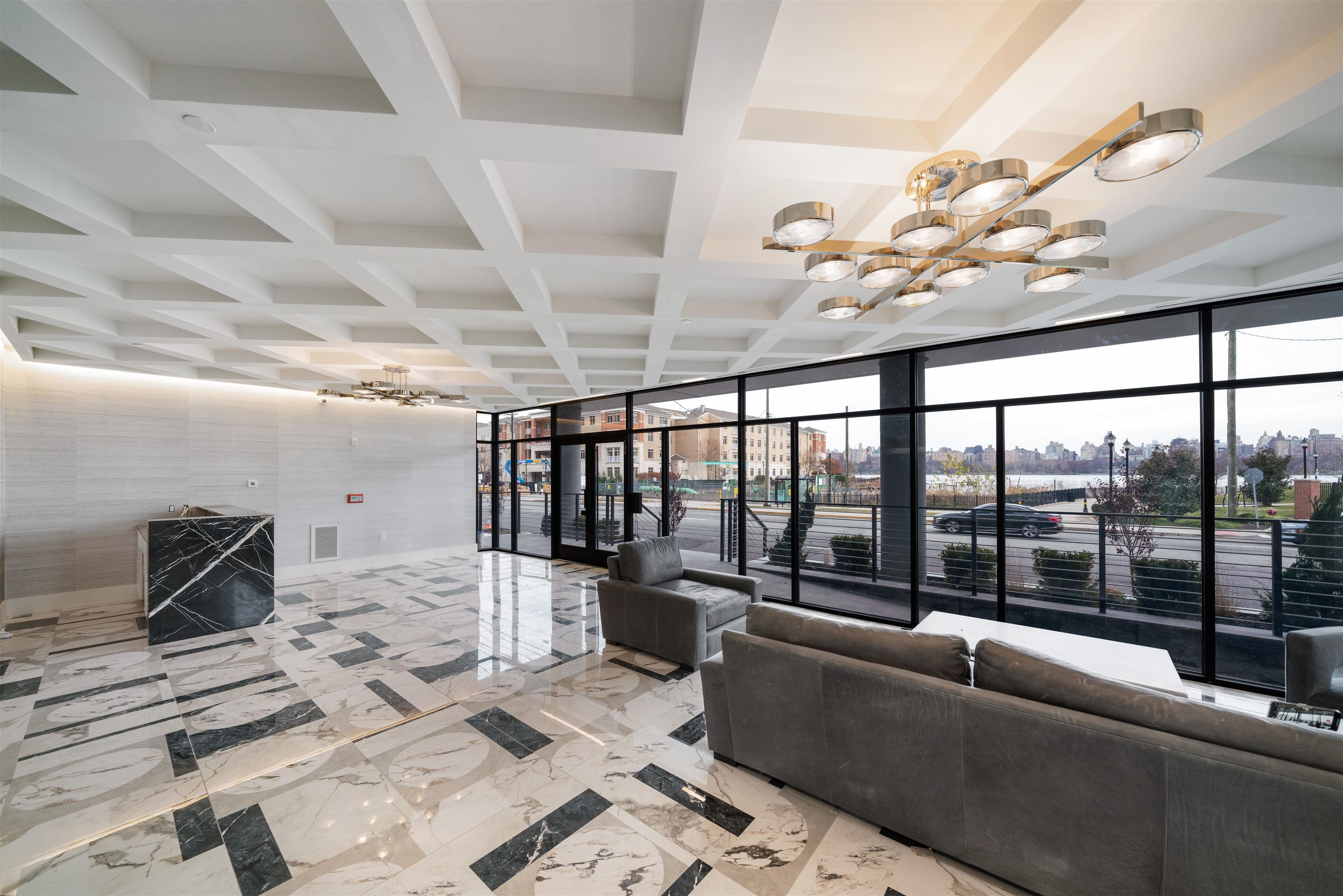 # 250010943 - For Rent in North Bergen NJ