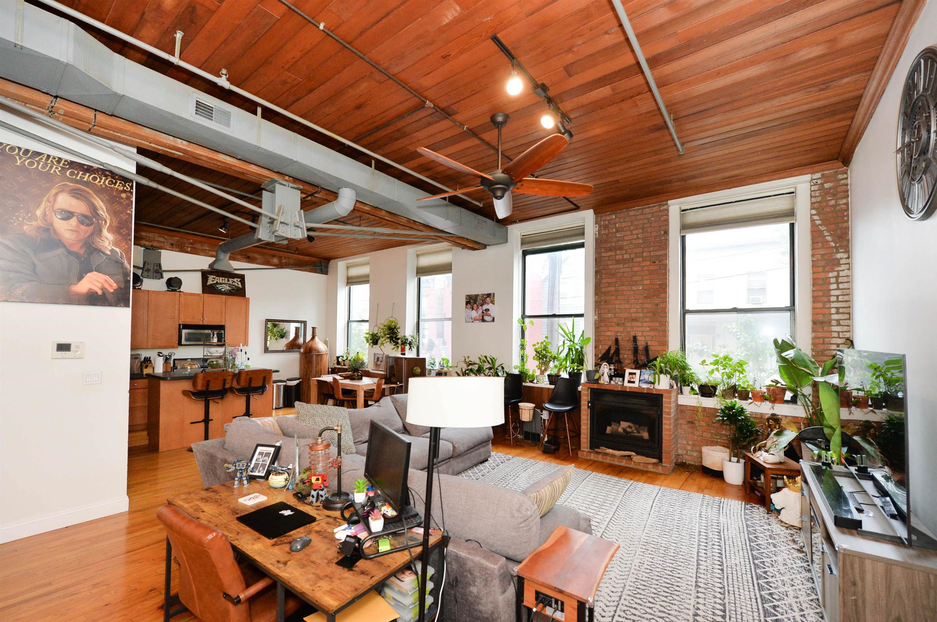 # 250010969 - For Rent in JERSEY CITY - Heights NJ