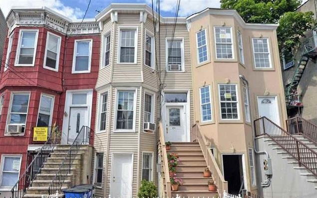 # 250011044 - For Rent in JERSEY CITY - Journal Square NJ