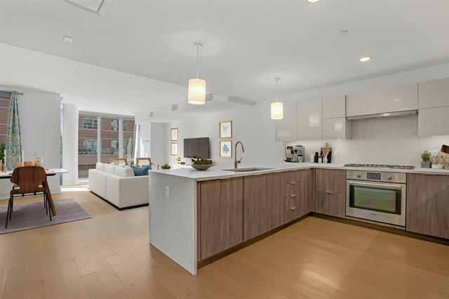 # 250011045 - For Rent in West New York NJ