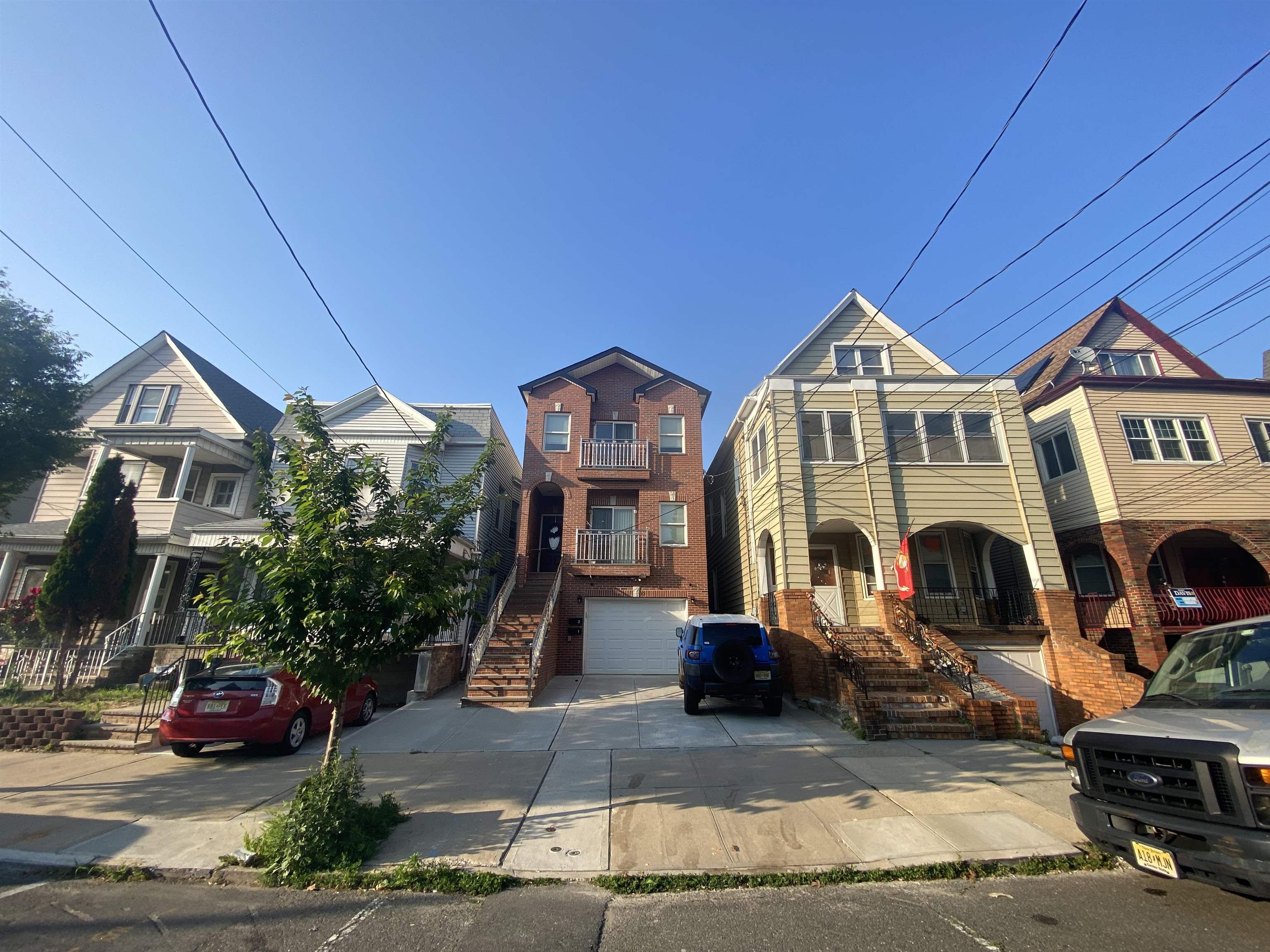 # 250011061 - For Rent in Bayonne NJ