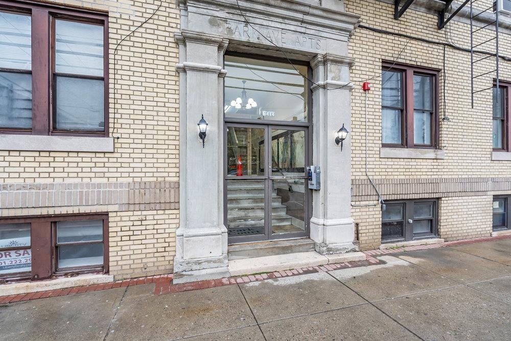 # 250011095 - For Rent in West New York NJ