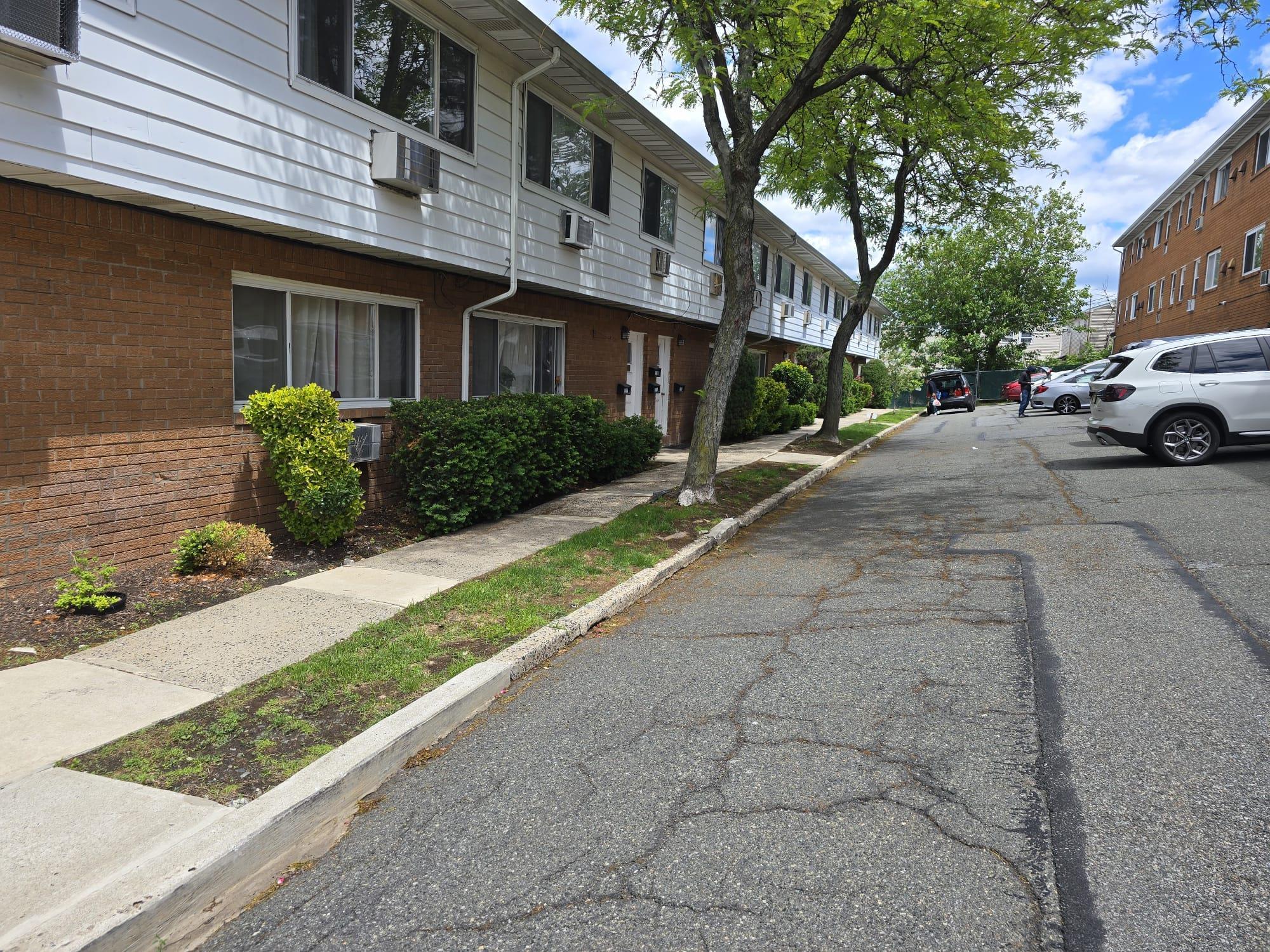# 250011107 - For Rent in North Bergen NJ