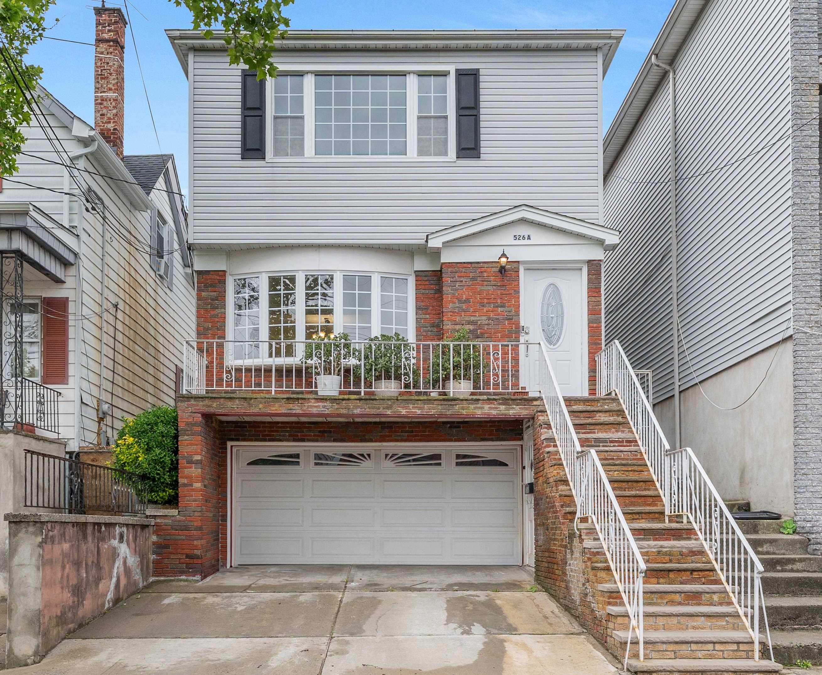 # 250011149 - For Rent in JERSEY CITY - Heights NJ