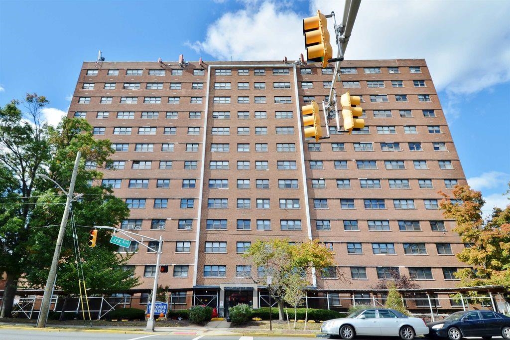 # 250011161 - For Rent in Bayonne NJ