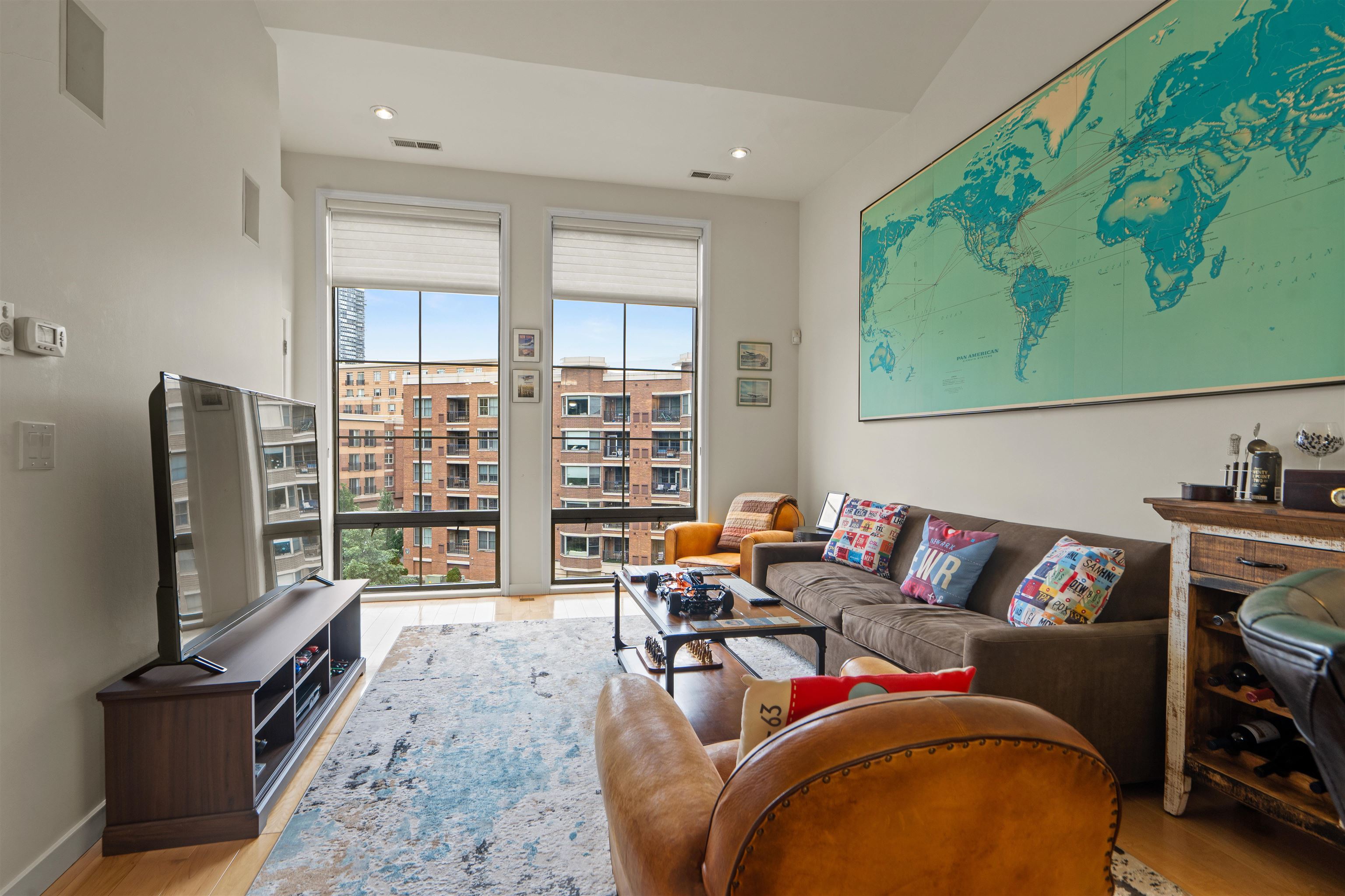 # 250011167 - For Rent in West New York NJ