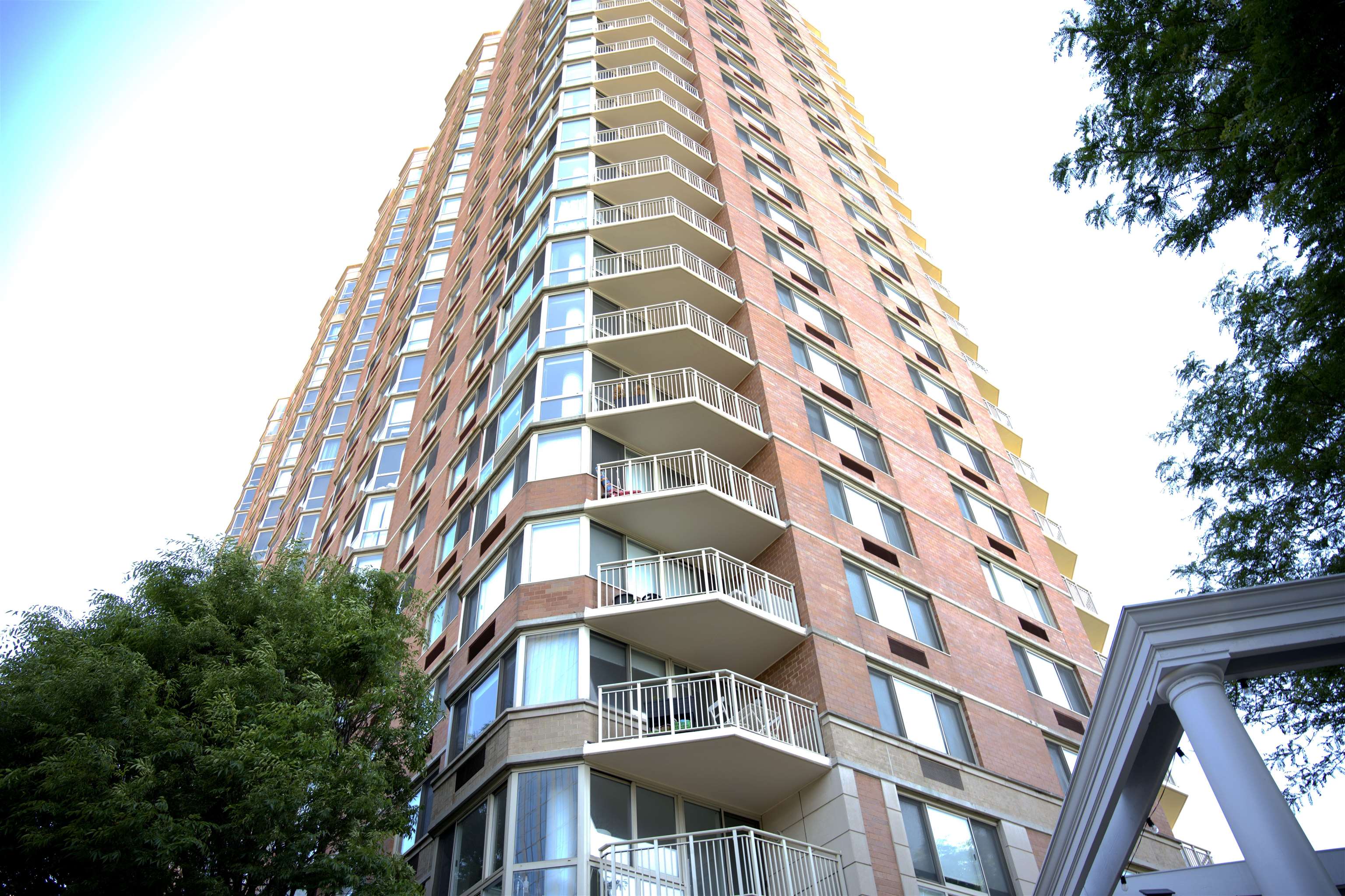 # 250011177 - For Rent in JERSEY CITY - Downtown NJ