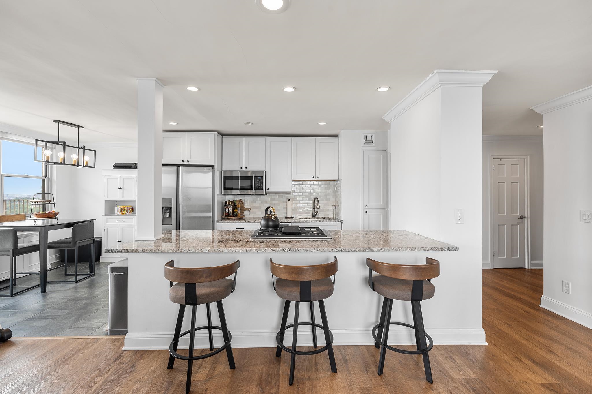 # 250011228 - For Rent in West New York NJ