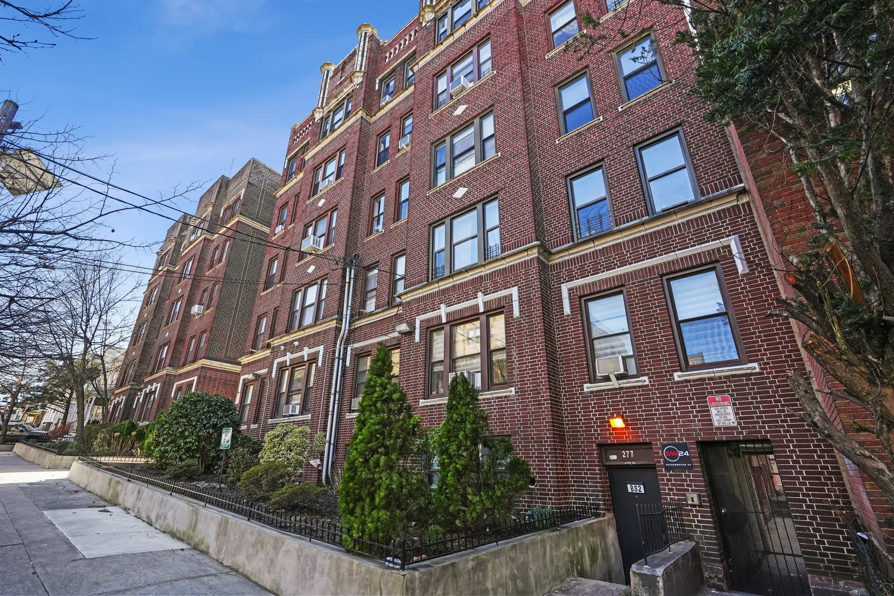 # 250011253 - For Rent in JERSEY CITY - Journal Square NJ