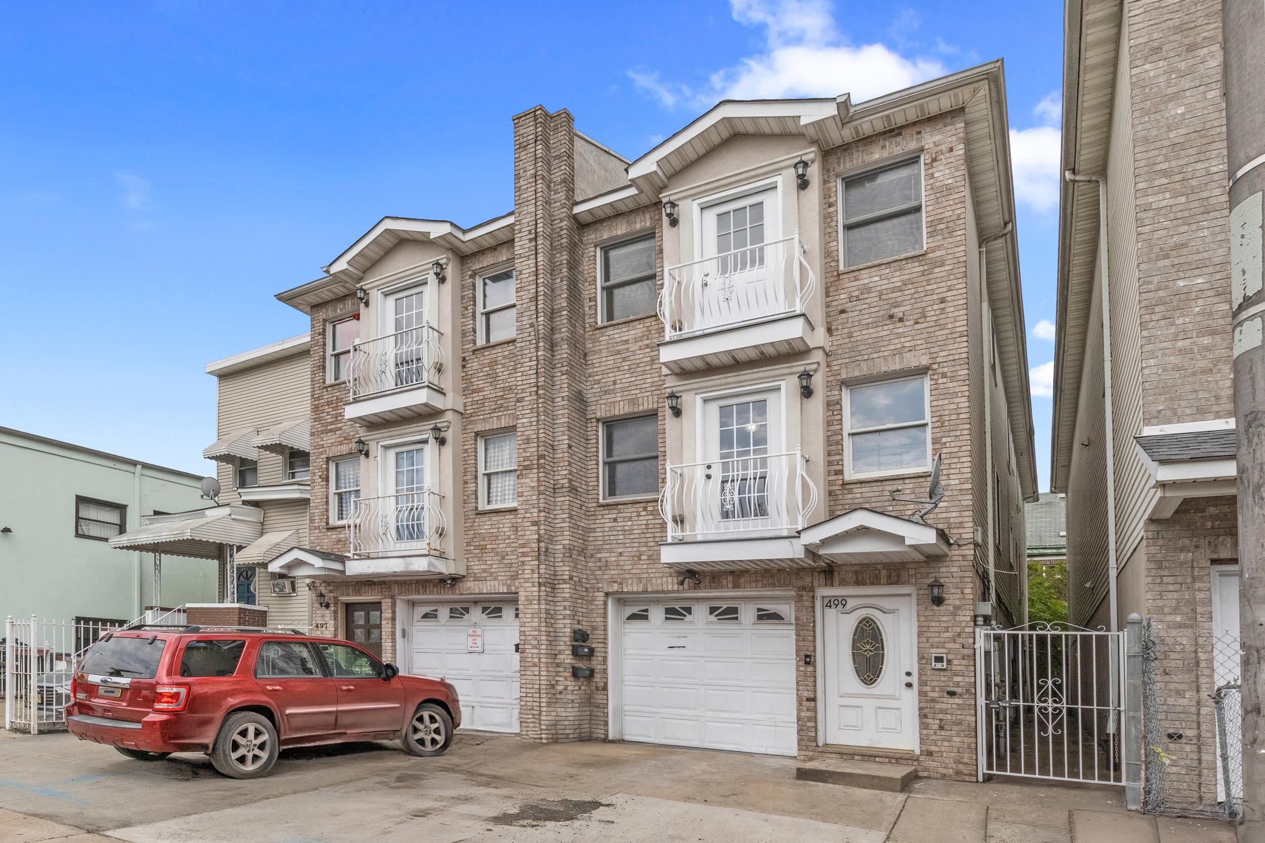 # 250011261 - For Rent in JERSEY CITY - Greenville NJ
