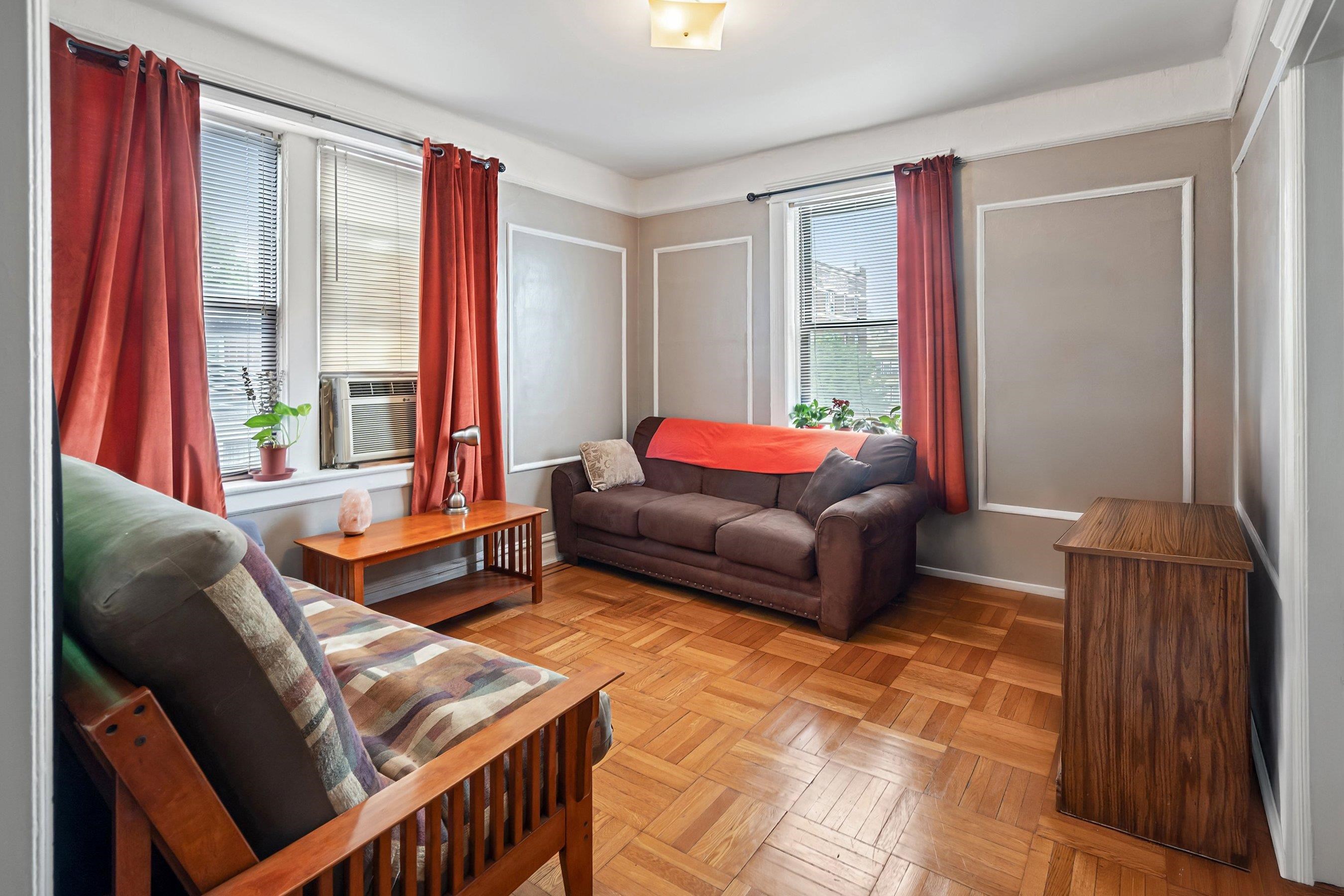 # 250011273 - For Rent in West New York NJ