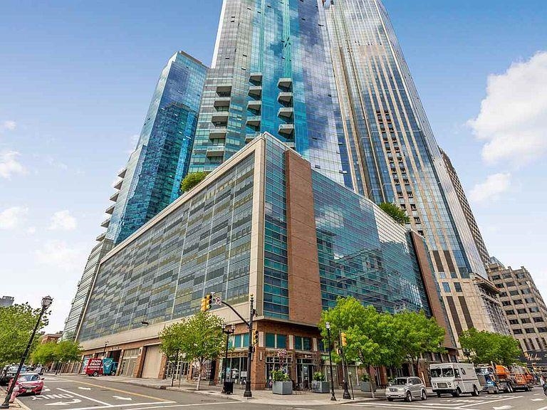 # 250011305 - For Rent in JERSEY CITY - Downtown NJ