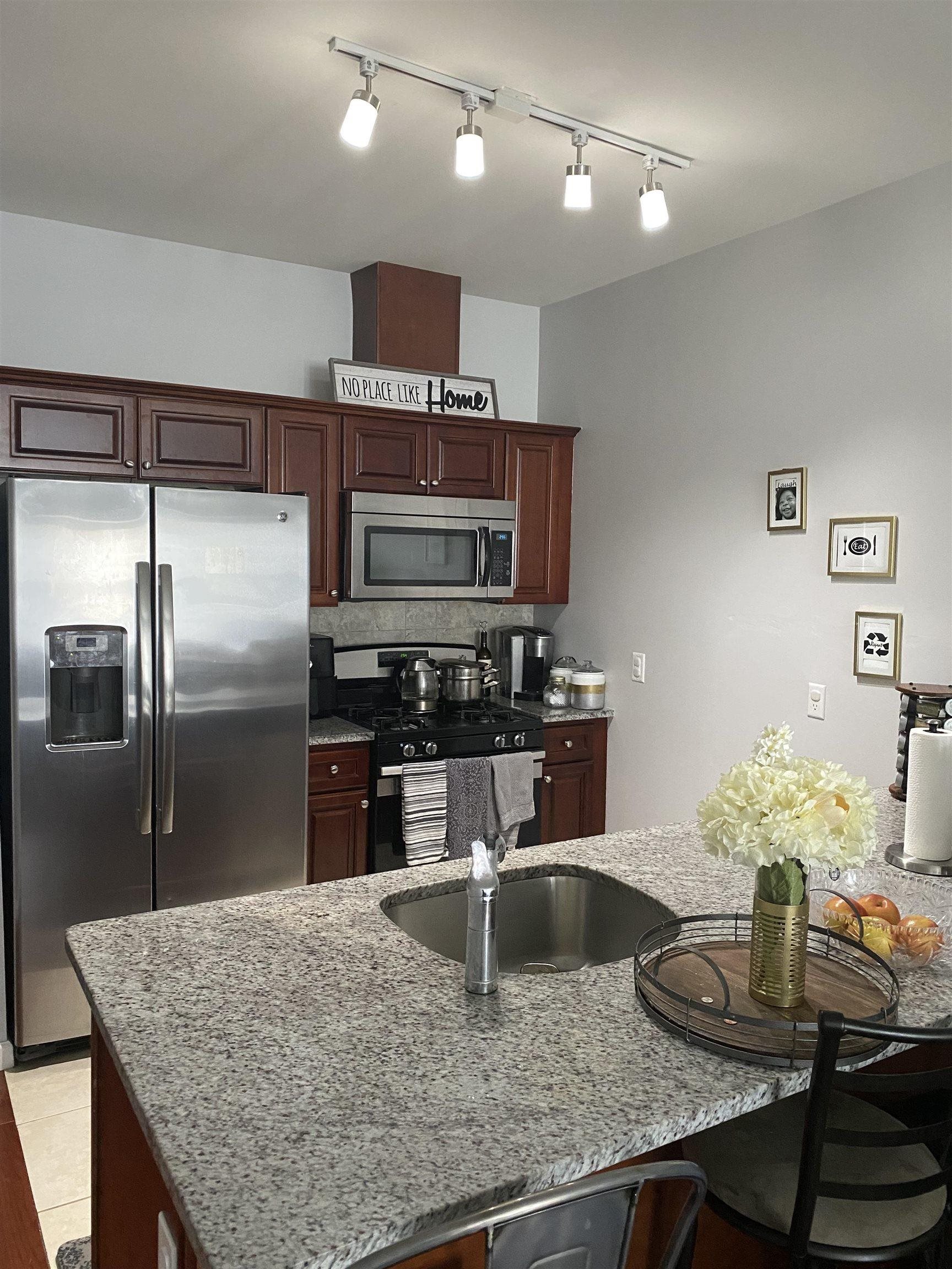 # 250011316 - For Rent in Bayonne NJ