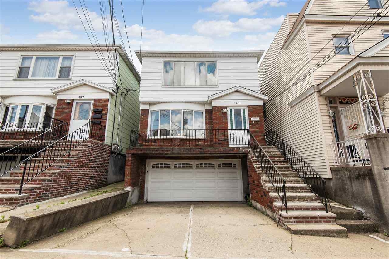 # 250011341 - For Rent in JERSEY CITY - Heights NJ