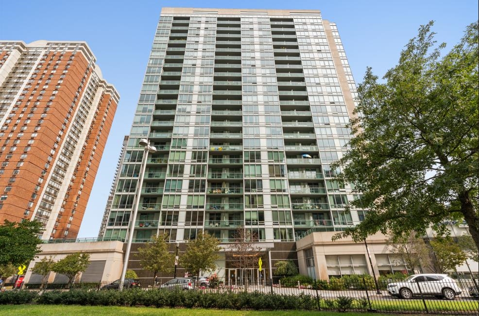 # 250011342 - For Rent in JERSEY CITY - Downtown NJ