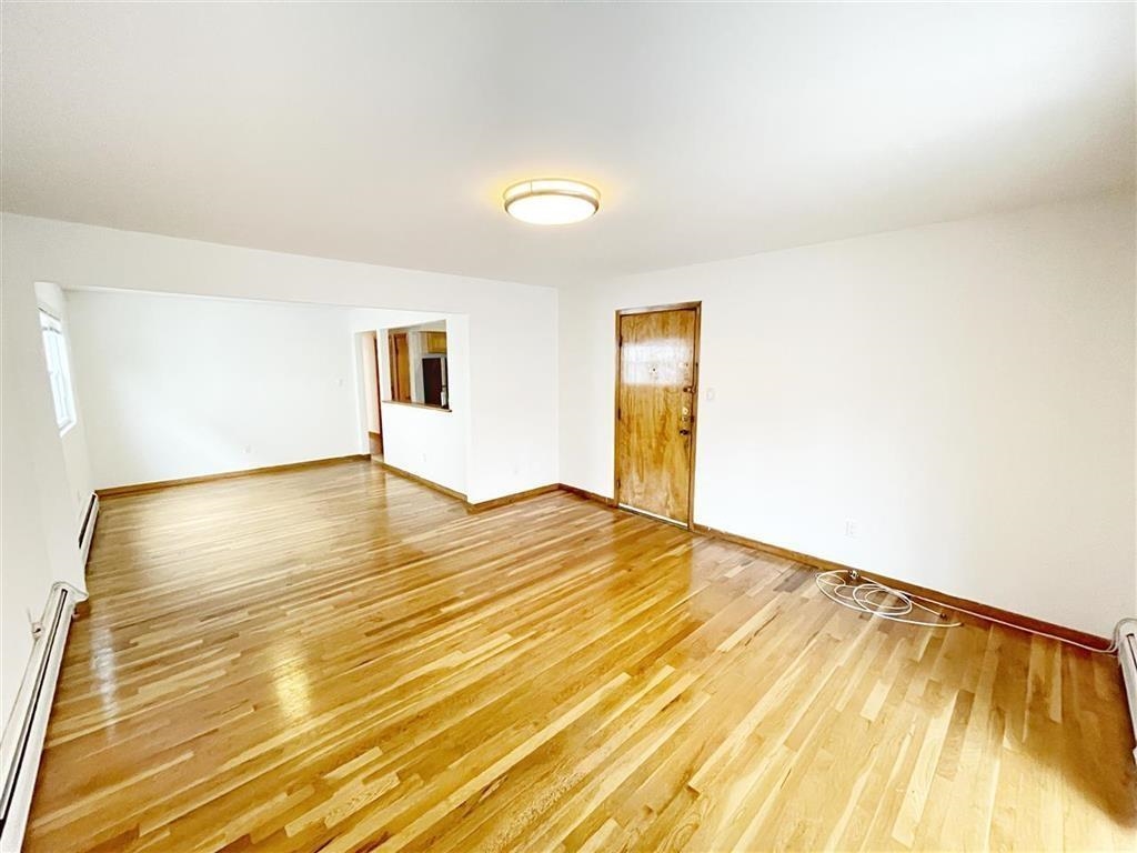# 250011361 - For Rent in JERSEY CITY - Downtown NJ