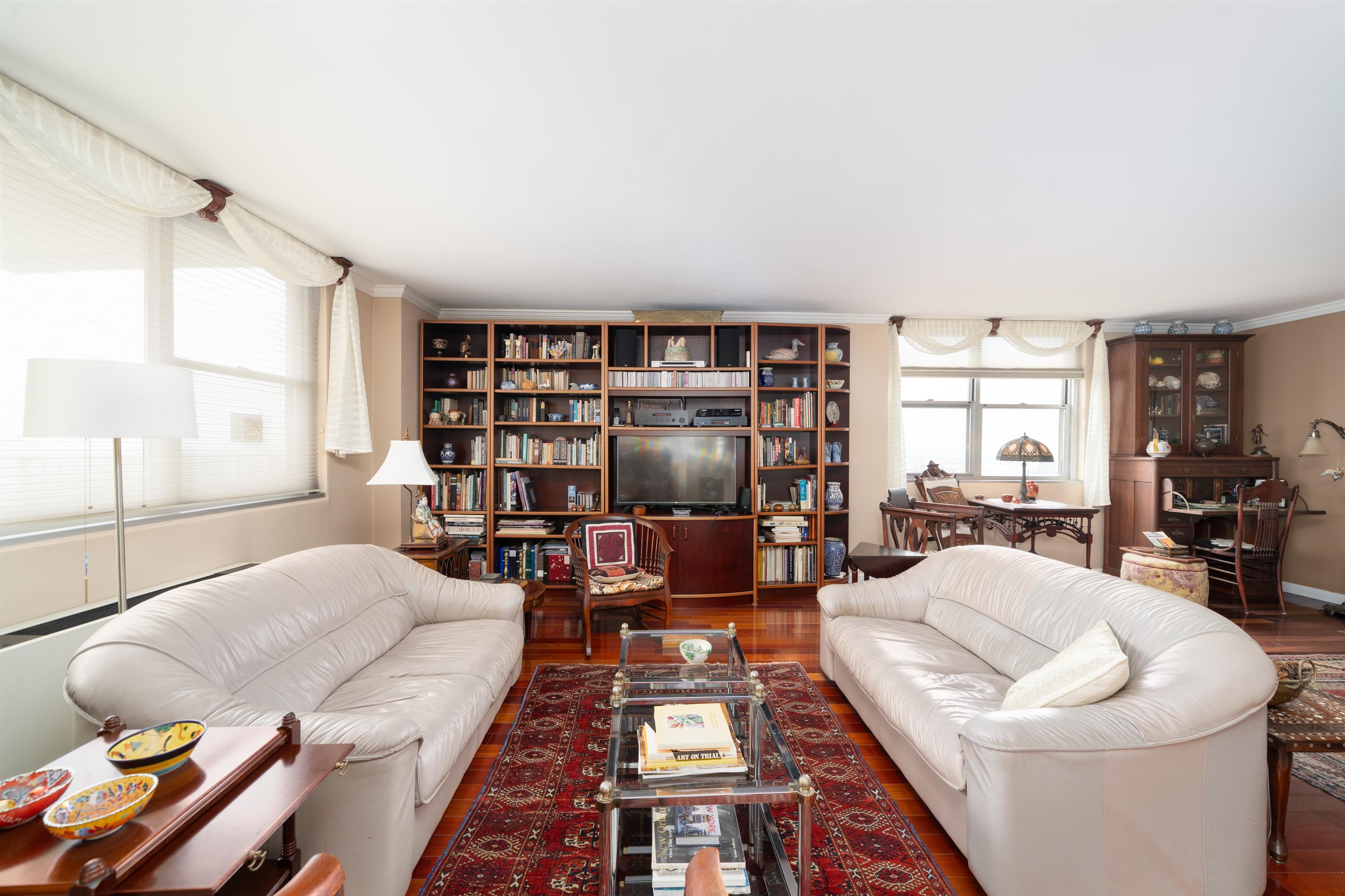 # 250011366 - For Rent in West New York NJ