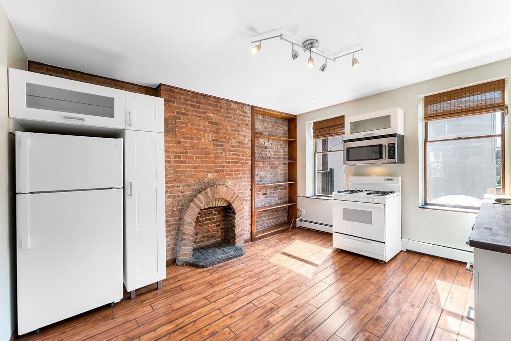 # 250011367 - For Rent in JERSEY CITY - Downtown NJ