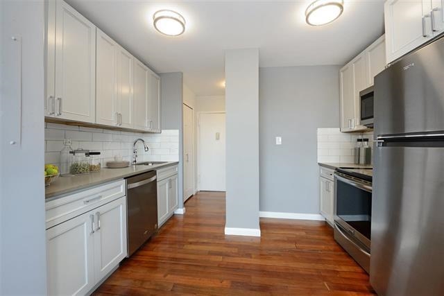 # 250011368 - For Rent in Union City NJ
