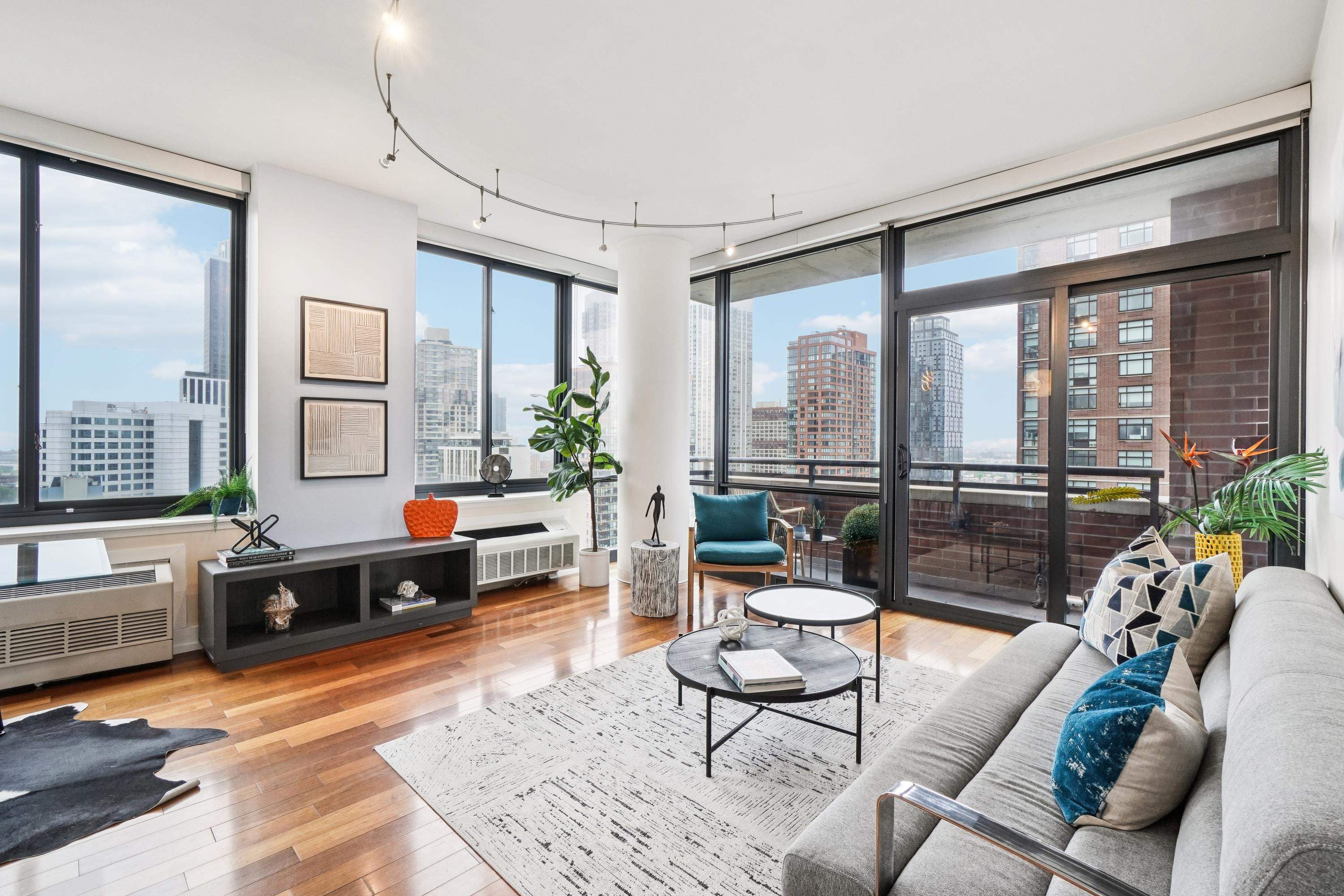 # 250011374 - For Rent in JERSEY CITY - Downtown NJ
