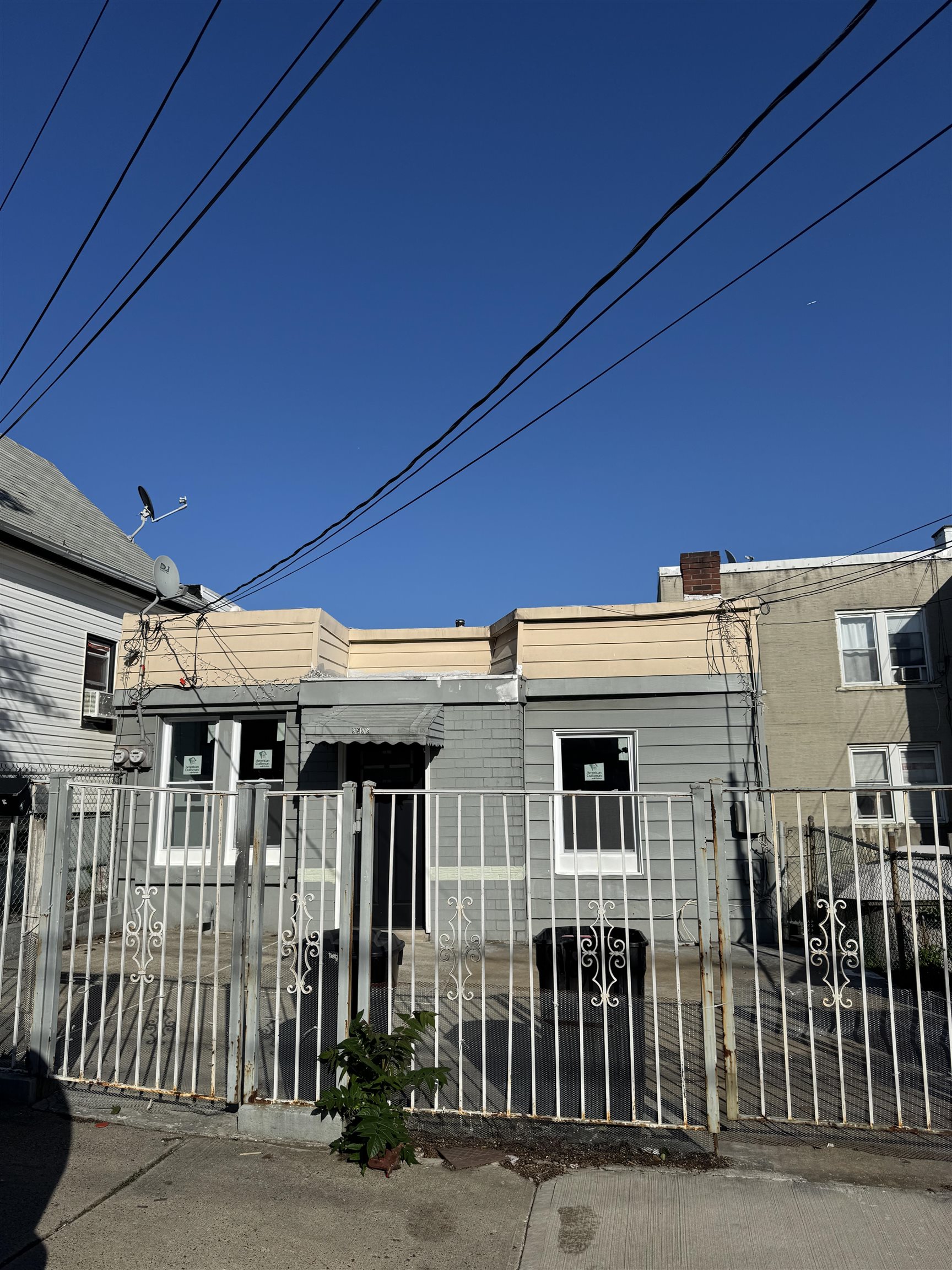 # 250011400 - For Rent in North Bergen NJ