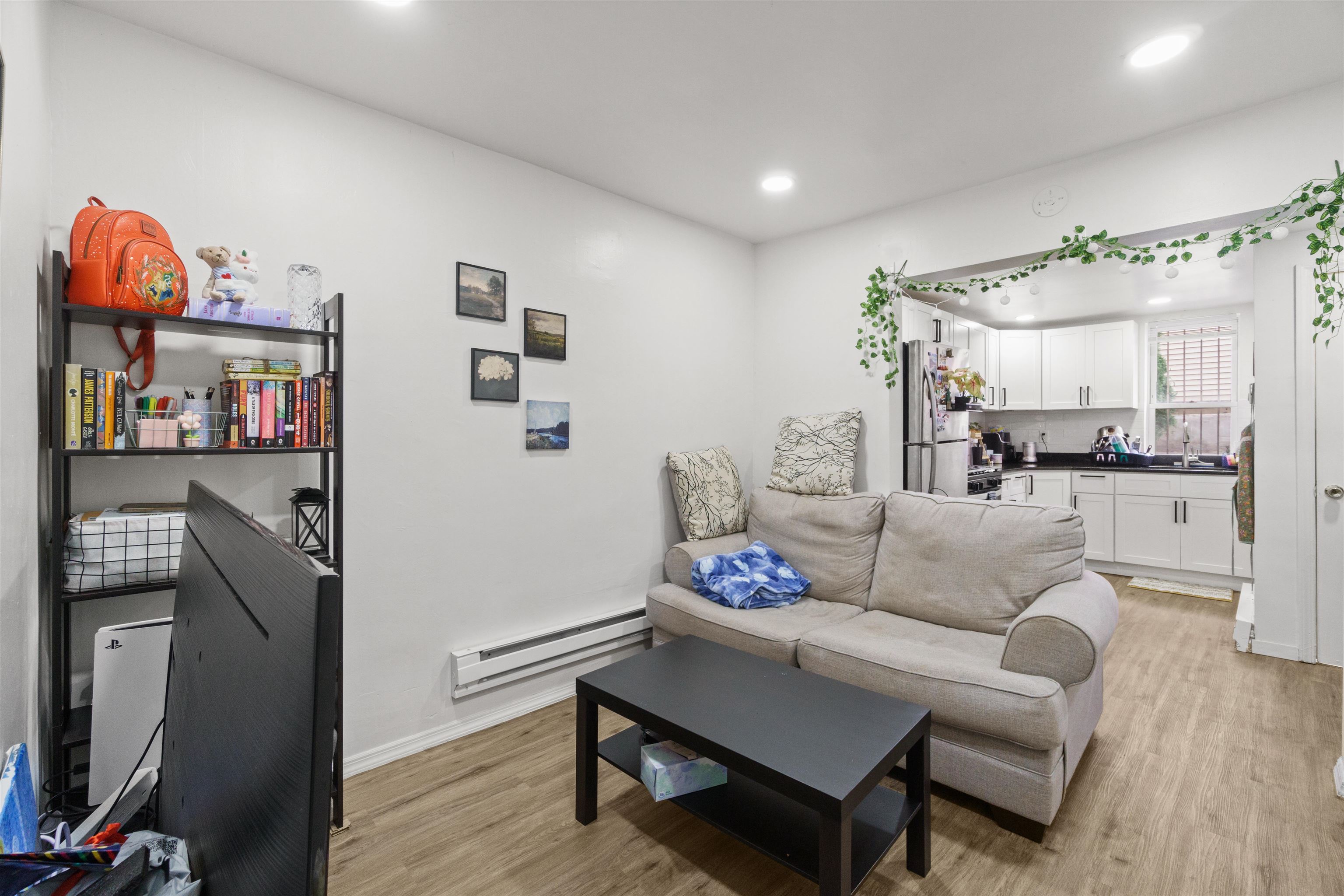 # 250011434 - For Rent in JERSEY CITY - Journal Square NJ