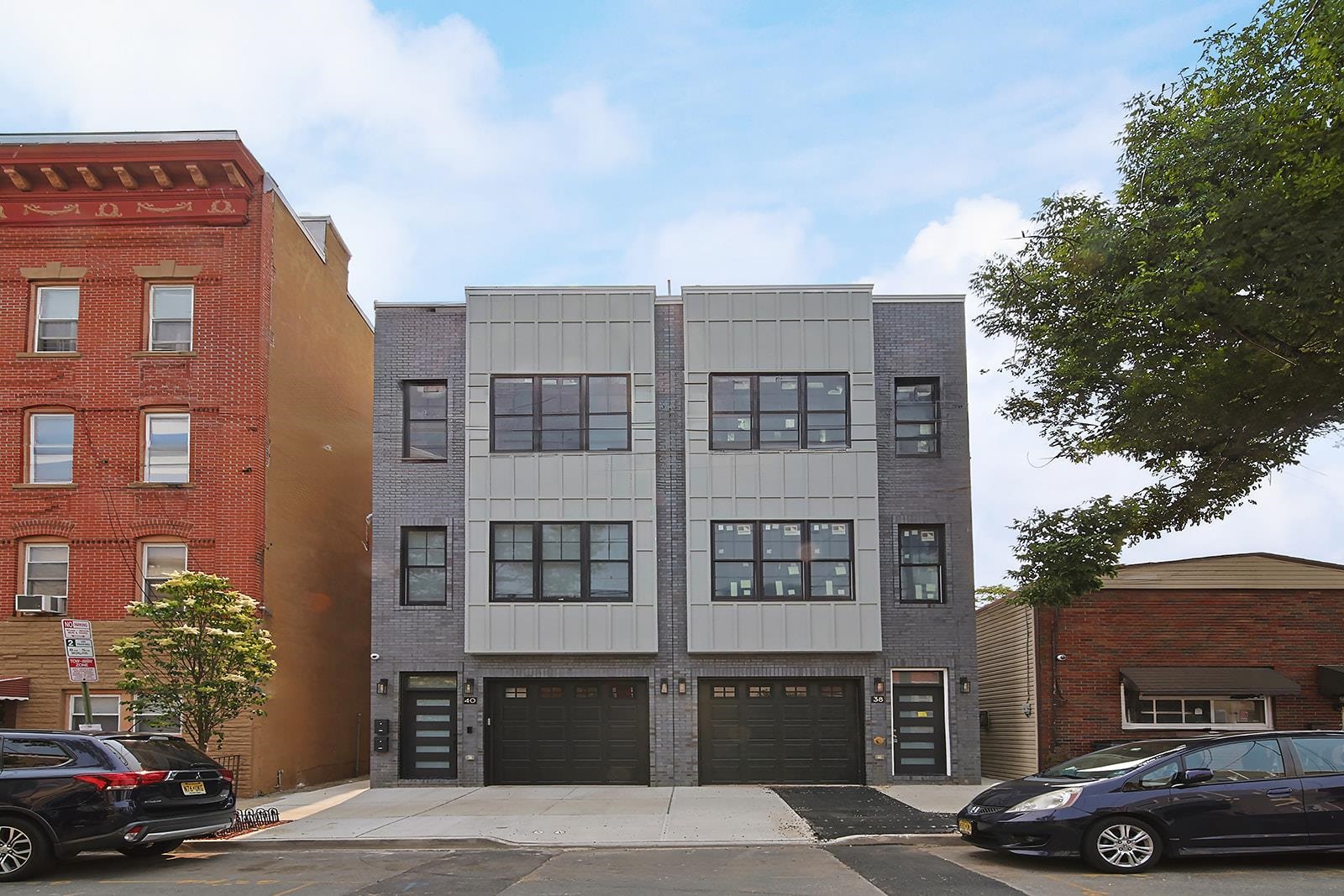 # 250011499 - For Rent in JERSEY CITY - Journal Square NJ