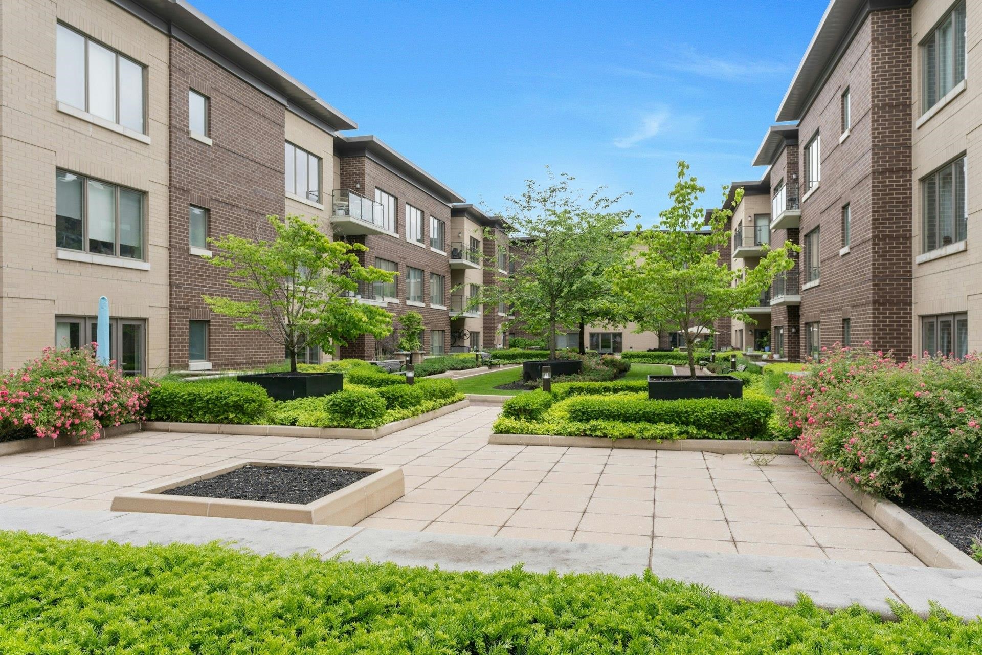# 250011525 - For Rent in Weehawken NJ