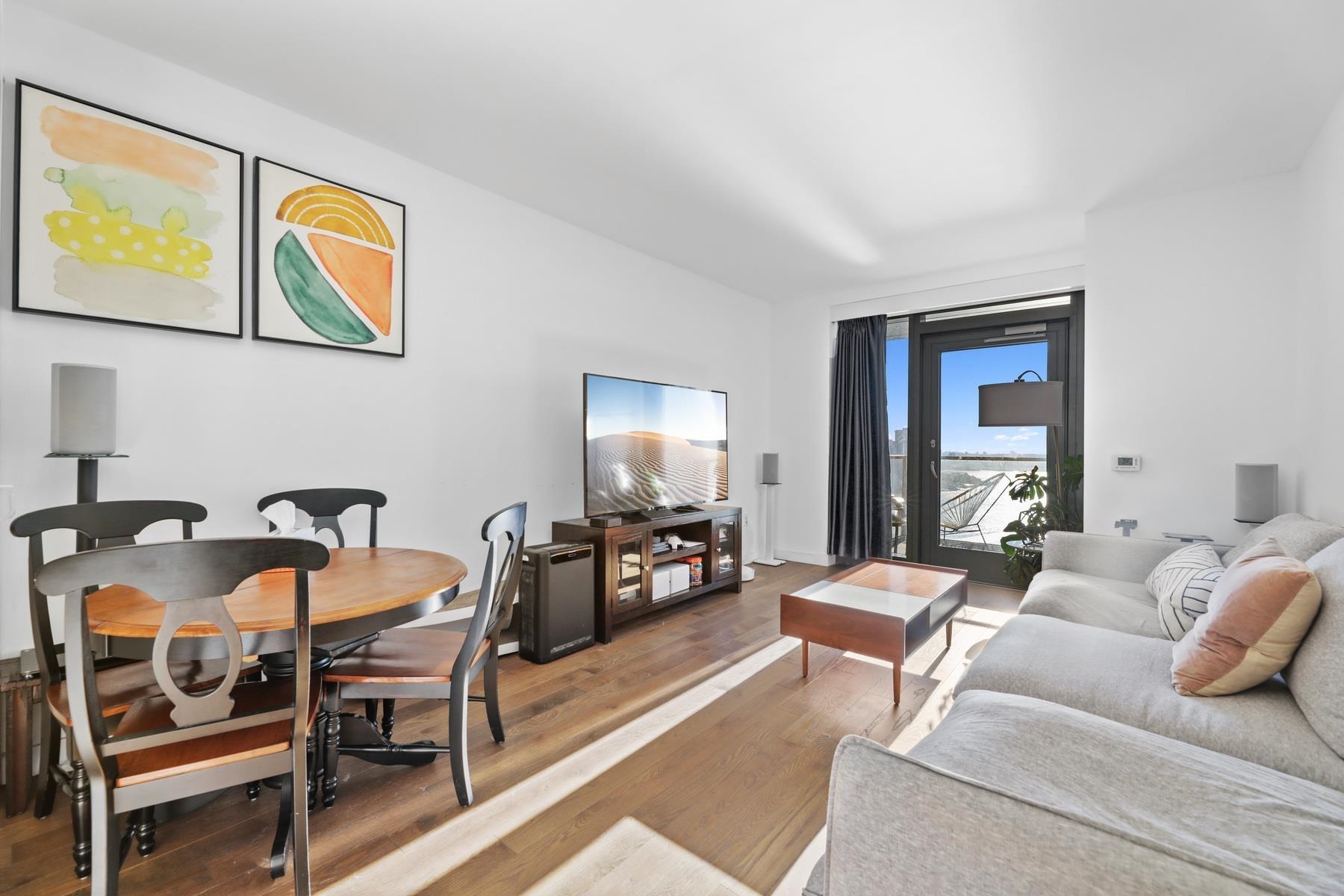 # 250011535 - For Rent in JERSEY CITY - Downtown NJ